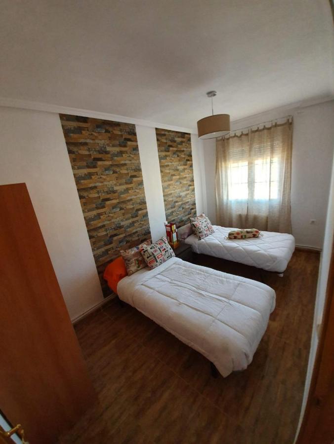 Chalet Las Praderas Chillaron De Cuenca Exterior foto